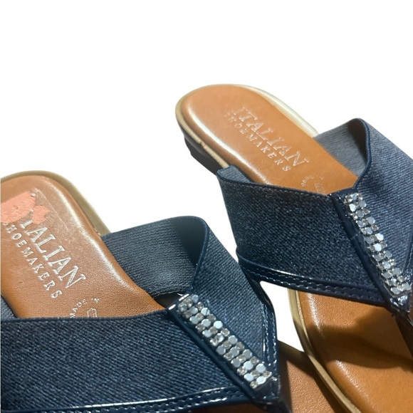 Italian Shoemakers Navy and Tan Sandals - Picture 4 of 4